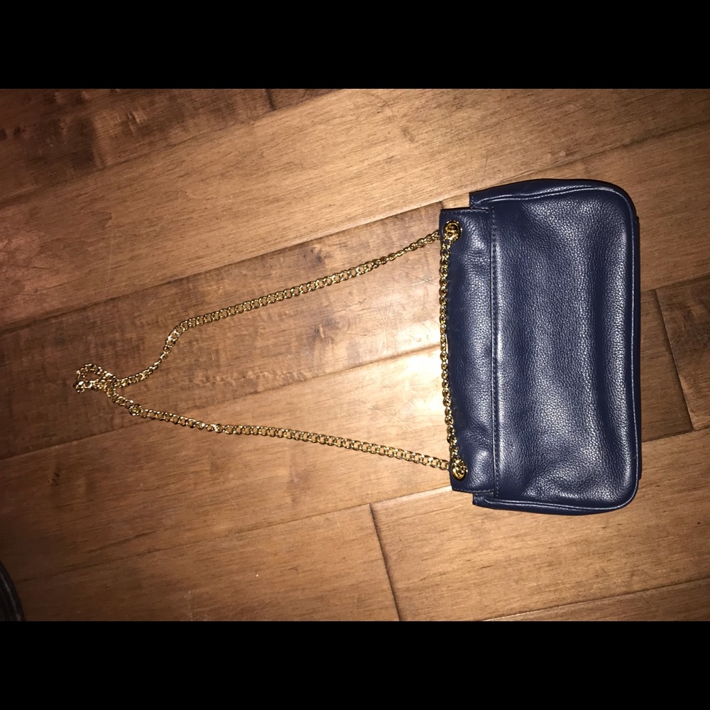 Michael Kors - Picture 3 of 6